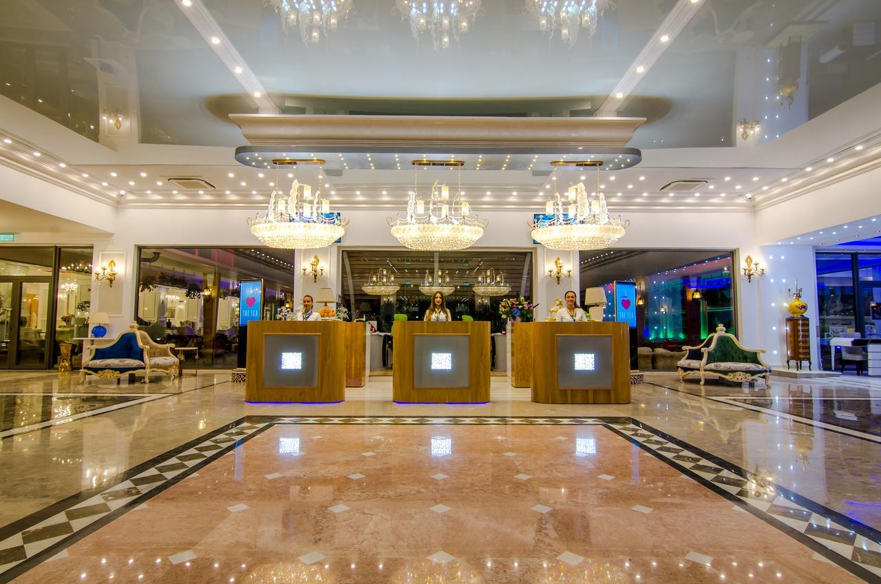 Phoenicia Royal Hotel Неводарі Екстер'єр фото